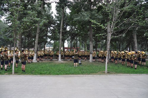 探秘庆祝建国60周年联合军乐团训练营（二）